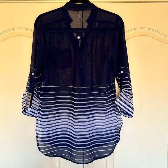 Sheer navy/white 1/2 button down, 3/4 sleeve - Picture 4 of 4